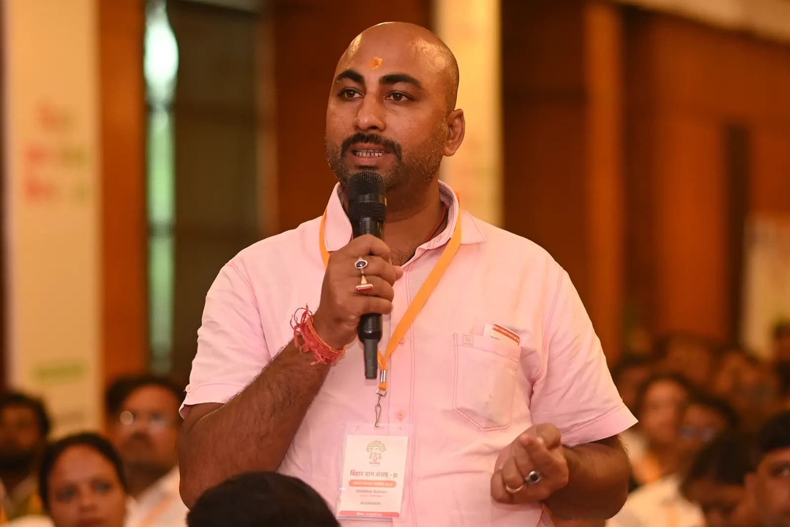 A Panchayat representative speaks from the floor at Bihar Chapter-III